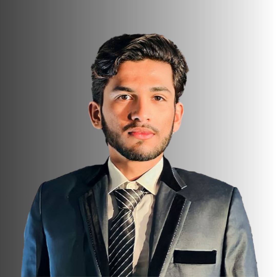Hamza Awais — CEO & Founder of Devzify